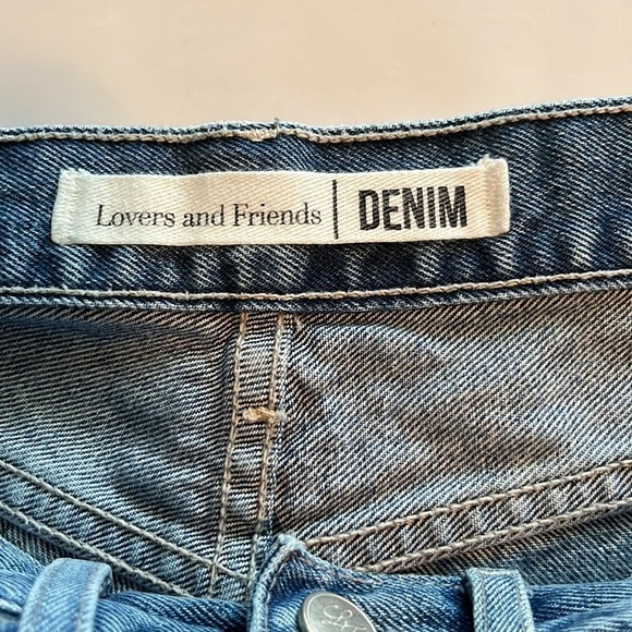 Lovers + Friends Mid Rise Shorts Size 26 - Picture 9 of 16